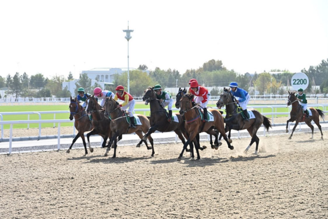 Центральный ипподром Ашхабада