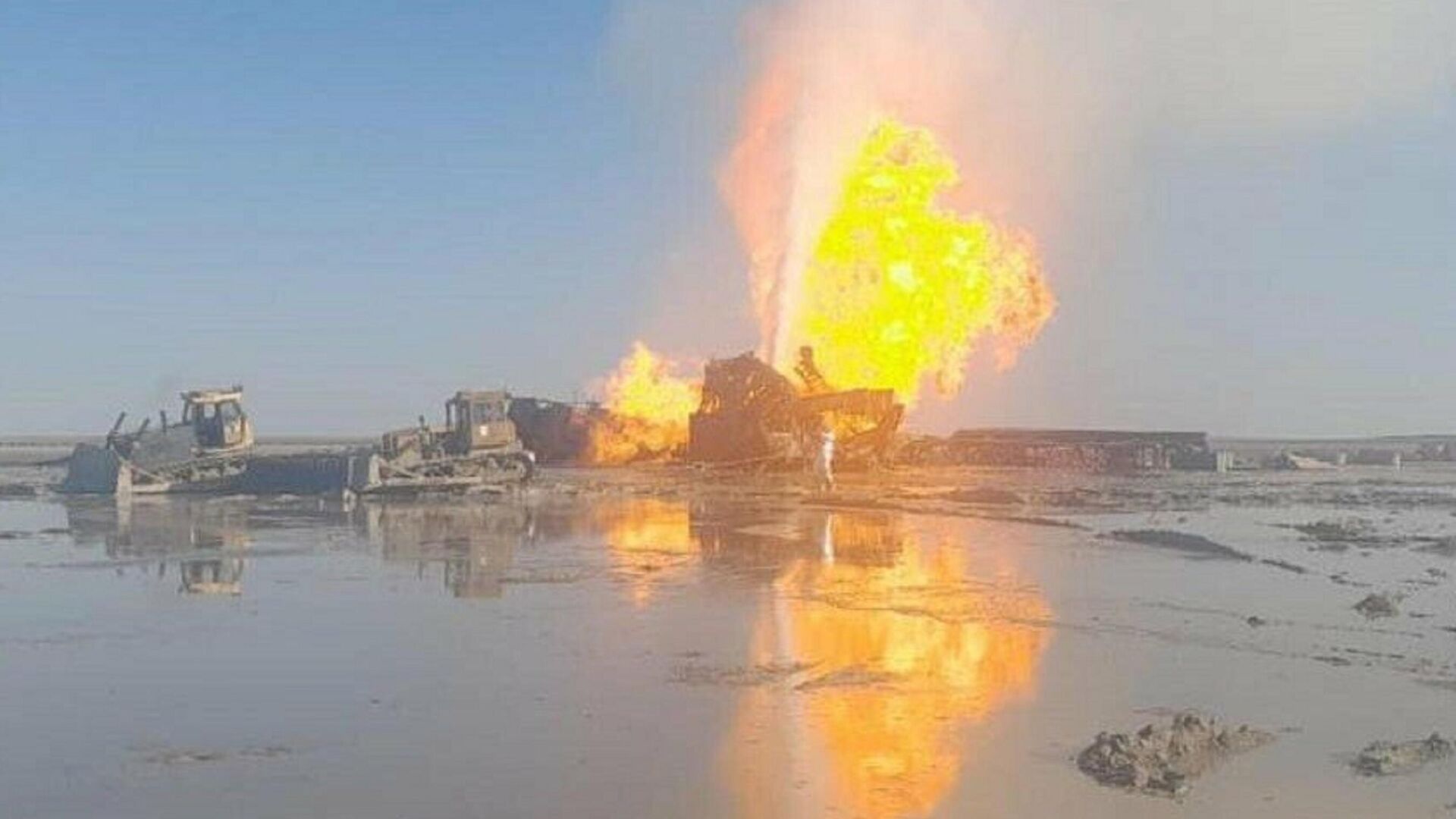 Прорыв газопровода с возгоранием