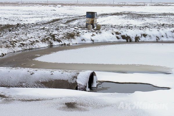 Утечка нефти зимой